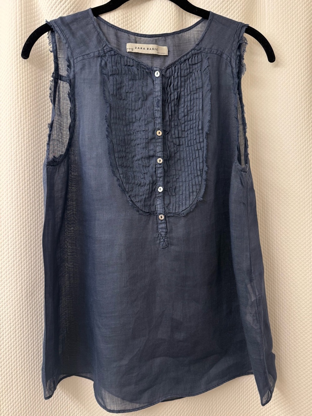 Zara Navy Pintuck Button-Front Sleeveless Camisole